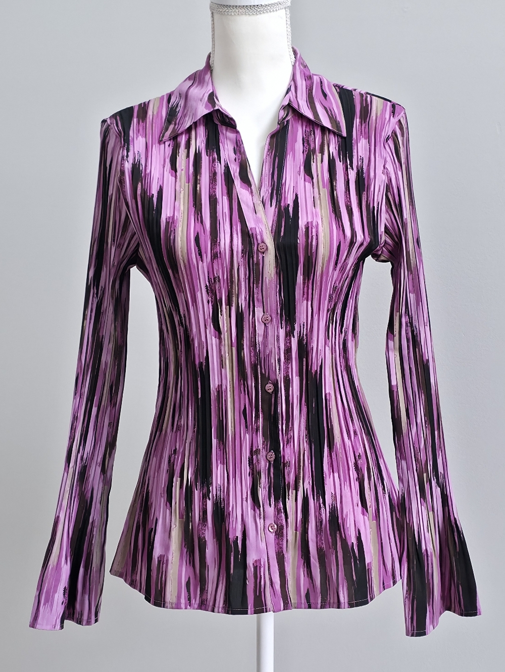 APT. 9 | Pink, Purple and Black Brushstroke Button-Front Long Sleeve Blouse